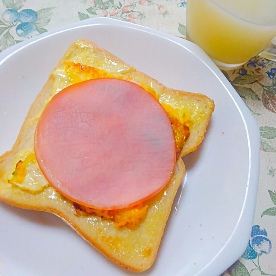 玉子焼きハムマヨトースト🍞|うたかた。さん