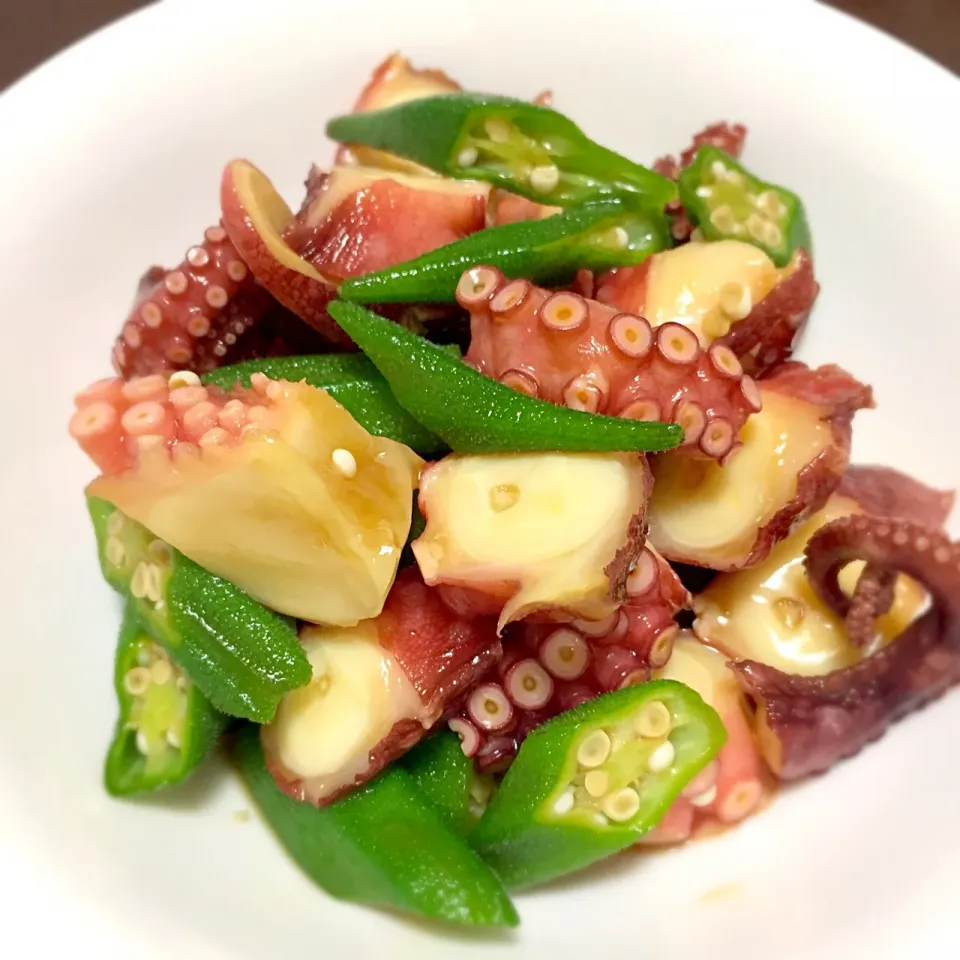 タコがうまい🐙にオクラ追加〜♪|🍓ふみふみ🍓さん