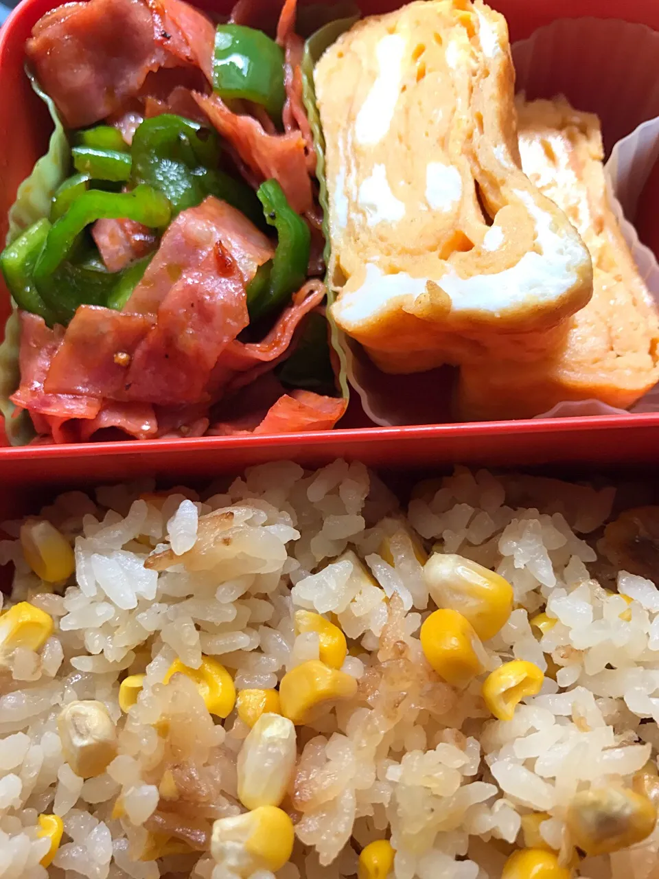 #本日のお弁当 は旦那さん作の #とうもろこしごはん|Nao K. Tさん