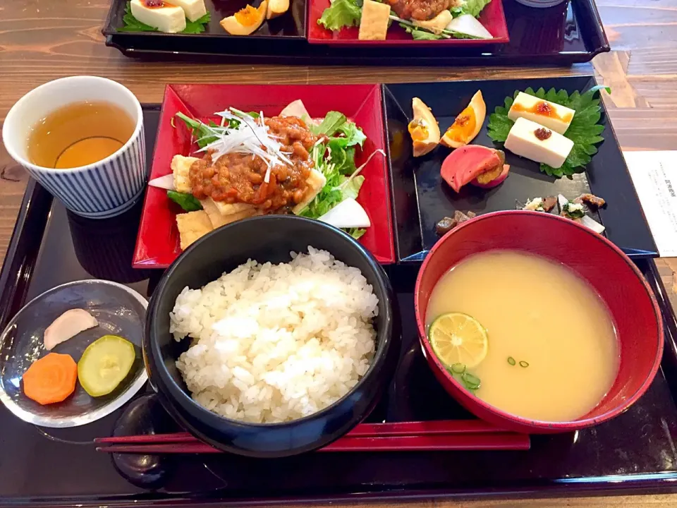 Snapdishの料理写真:京都嵐山の発酵食堂「カモシカ」でランチ🎵|tachiさん