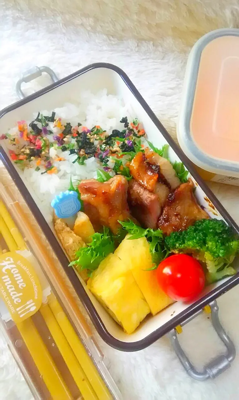 Snapdishの料理写真:姉妹のお弁当#女子高生 #女子大生 #姉妹弁当 #bennto #お弁当|123mamaさん