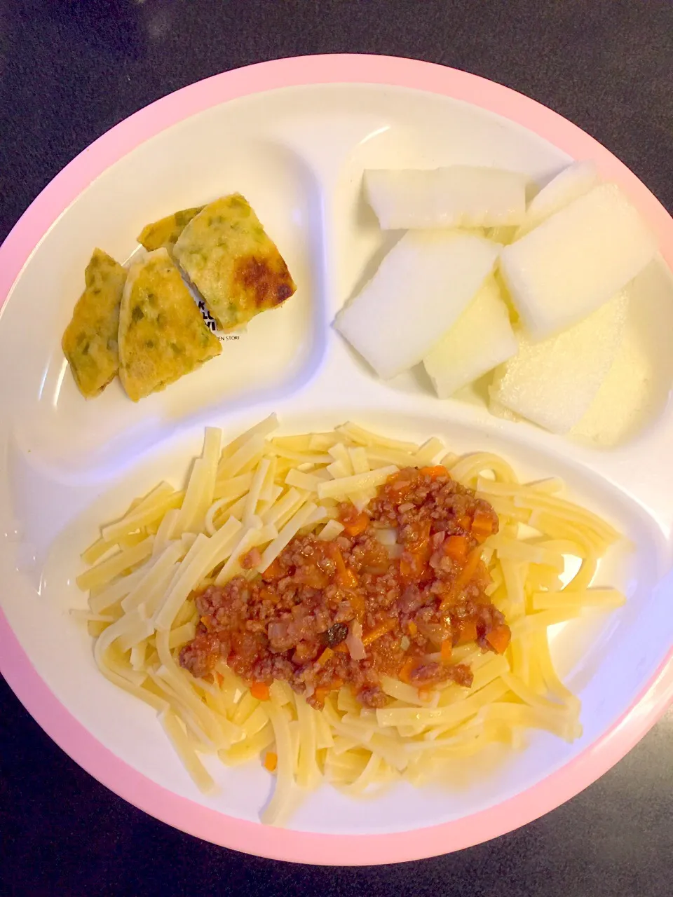 離乳食 夜
・ミートソーススパゲティ
・お好み焼き
・メロン|ぺろたんさん