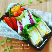 2017.7.14㈮♡丸ごと卵焼き＆紫キャベツピクルス2種サンドイッチ弁当
#おひるごはん 
#お弁当 
#サンドイッチ弁当