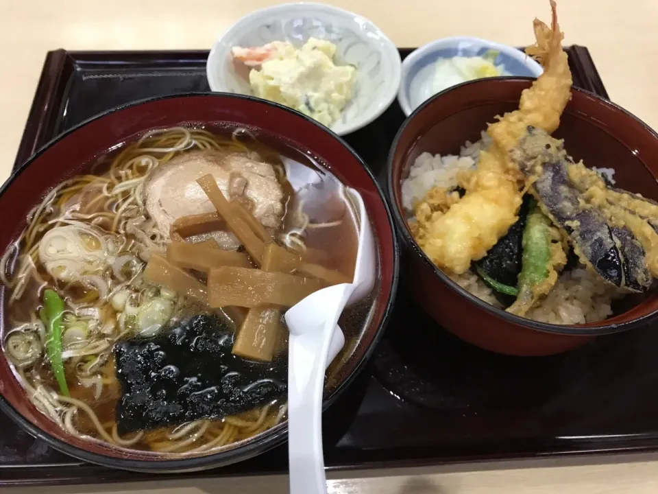 ミニ天丼セット（ラーメン）|まさとさん