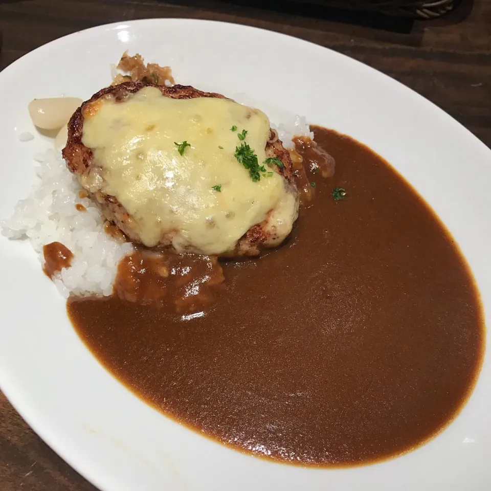 自家製チーズハンバーグカレー|r1990297さん