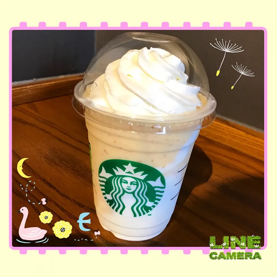 Key Lime Cream & Yogurt Frappuccino ® #starbucks #starbuckscoffee #frappuccino #lineapp #linecamera|ModischStudioさん