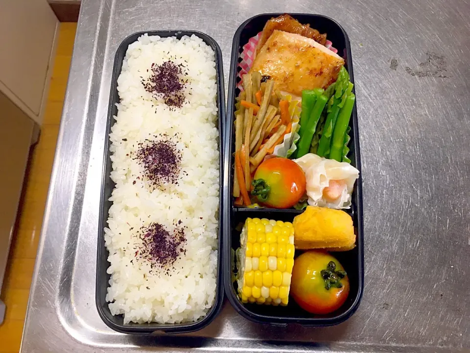 照り焼きチキン弁当#高校生男子弁当 #息子弁当|友美さん