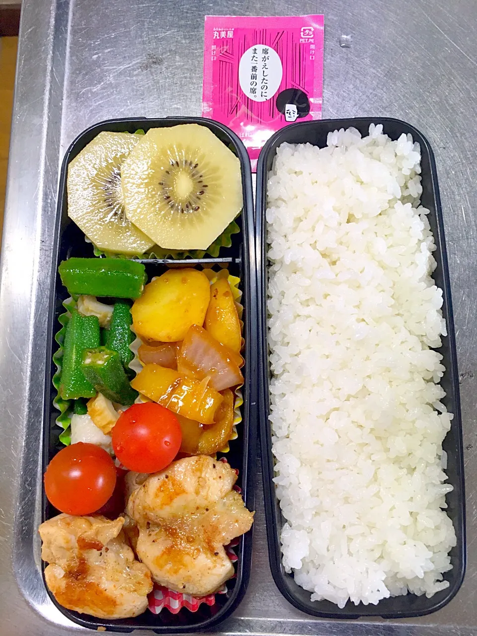 じゃがいも甘辛炒め弁当#息子弁当 #高校生男子弁当|友美さん