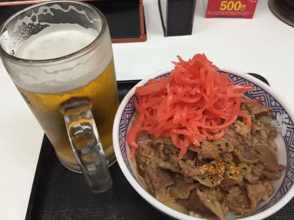 吉呑み 牛丼並汁だく 生ビール|popzappaさん