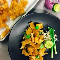 I  stir fried Thai street food noodles.|Art Ananonさん