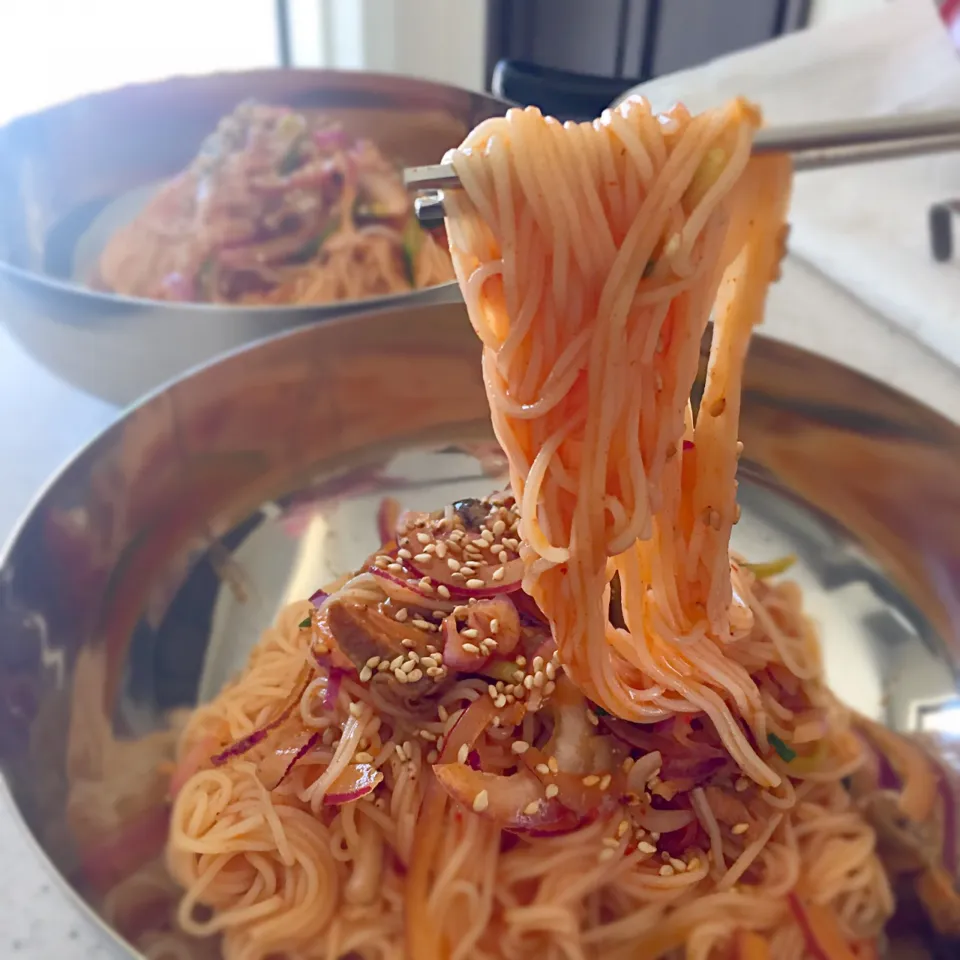 Snapdishの料理写真:コルベンイムッチムでビビン素麺 #골뱅이 つぶ貝の和え物|ヨッチャンさん