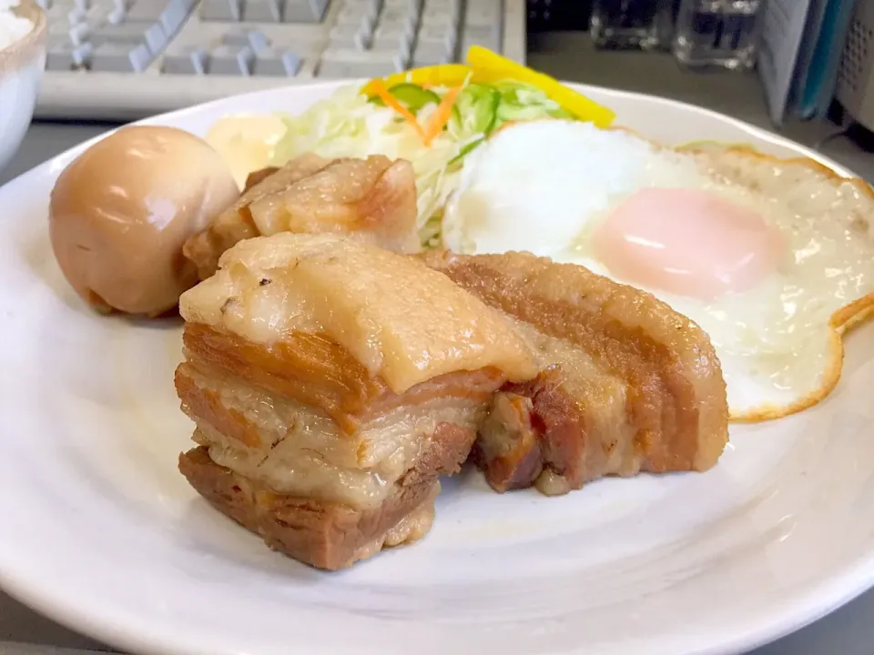 弥生食堂出前❗️
角煮定食❗️|BOOさん