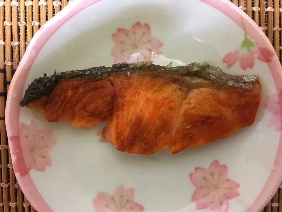 鮭の塩焼き|ばーさんさん