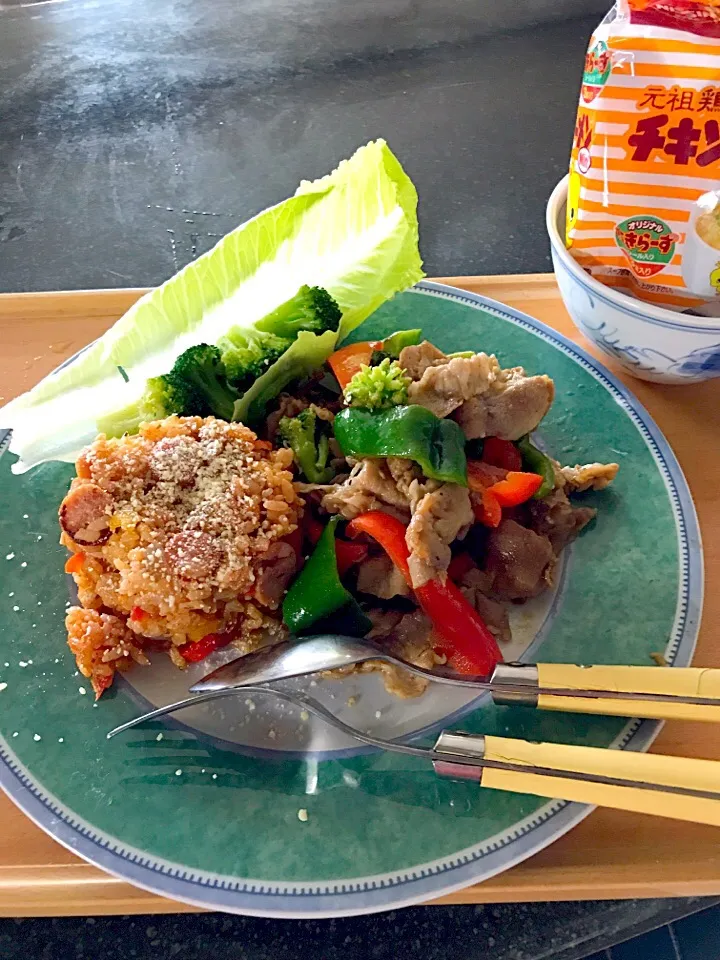 シュトママ仕事行く時は忘れずに！
夫のお昼ご飯
行って来ます！|シュトママさん