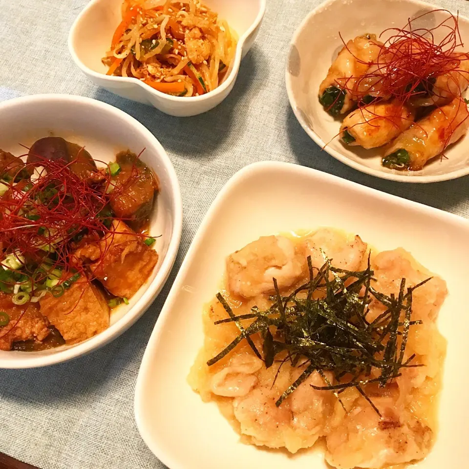 鶏肉のみぞれ煮♡ 厚揚げ麻婆茄子♡ 甘辛豚のにら巻き♡ もやしのごま味噌和え♡ だいすきな人のために作りました◡̈♥︎|まゆかさん