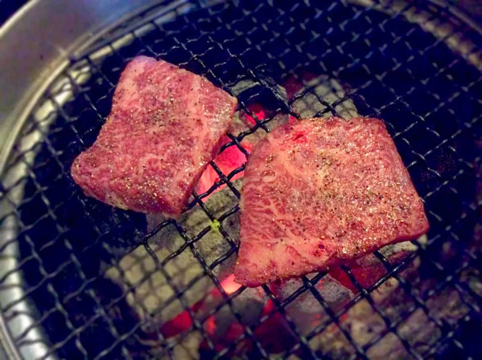 谷塚 じもんじゅ
A5 飛騨牛 カイノミ|Takeshi  Nagakiさん