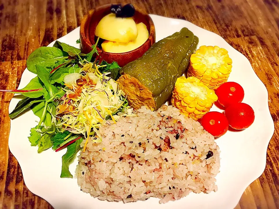 Snapdishの料理写真:ワンプレート晩御飯♪|パンダ母さん🐼さん