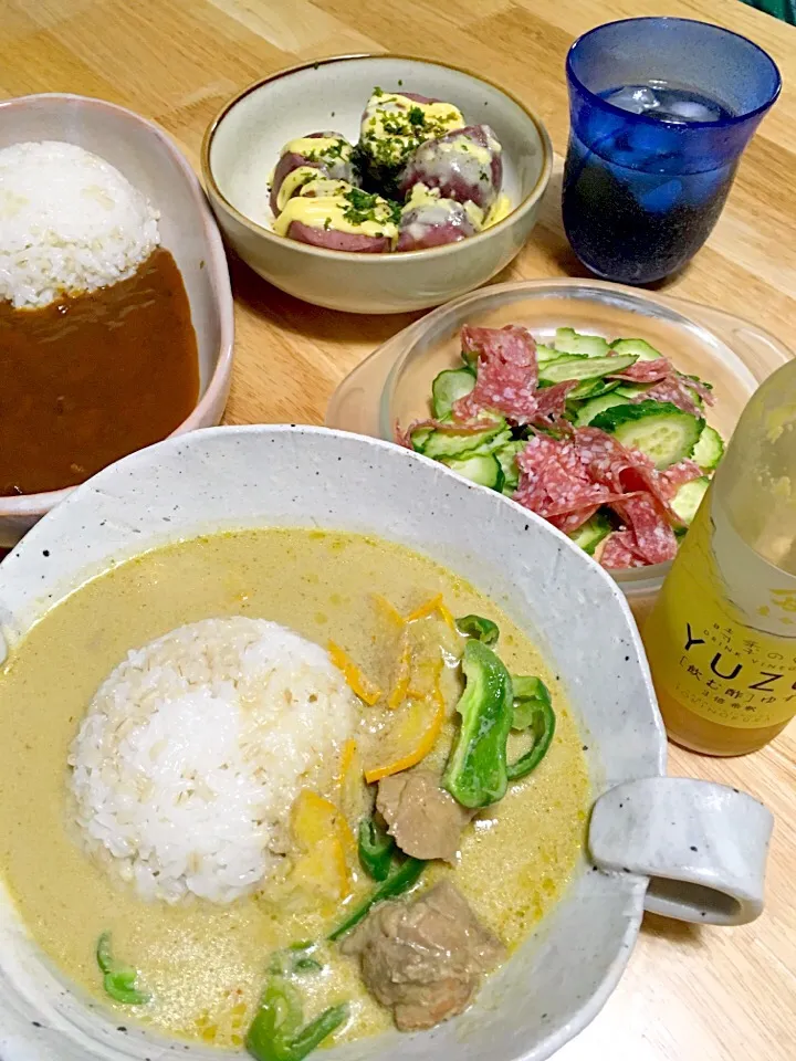 自家製ビーフカレー(冷凍)と自家製グリーンカレー🍛(=ﾟωﾟ)人(ﾟωﾟ=)

サラミときゅうりのサラダ
レッドドラゴンのジャガバタチーズ|さくたえさん