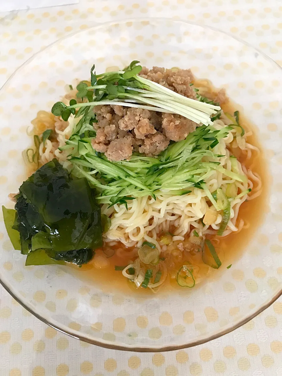 Snapdishの料理写真:サッポロ一番で冷やし味噌ラーメン|しょこさん