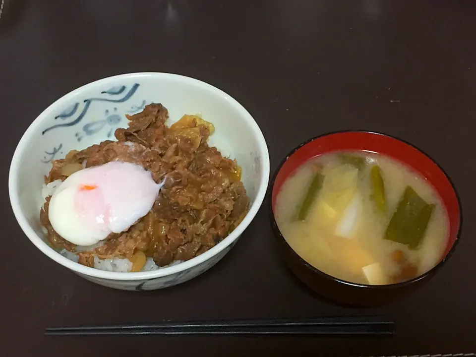 牛丼|わいわいさん