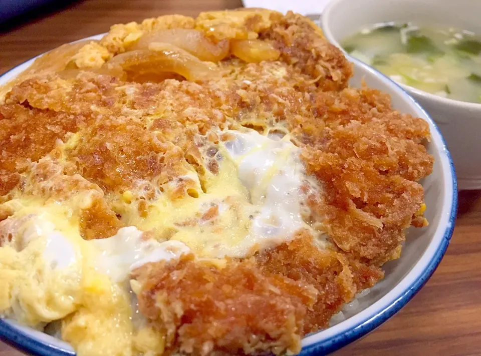 弥生食堂出前
カツ丼|BOOさん