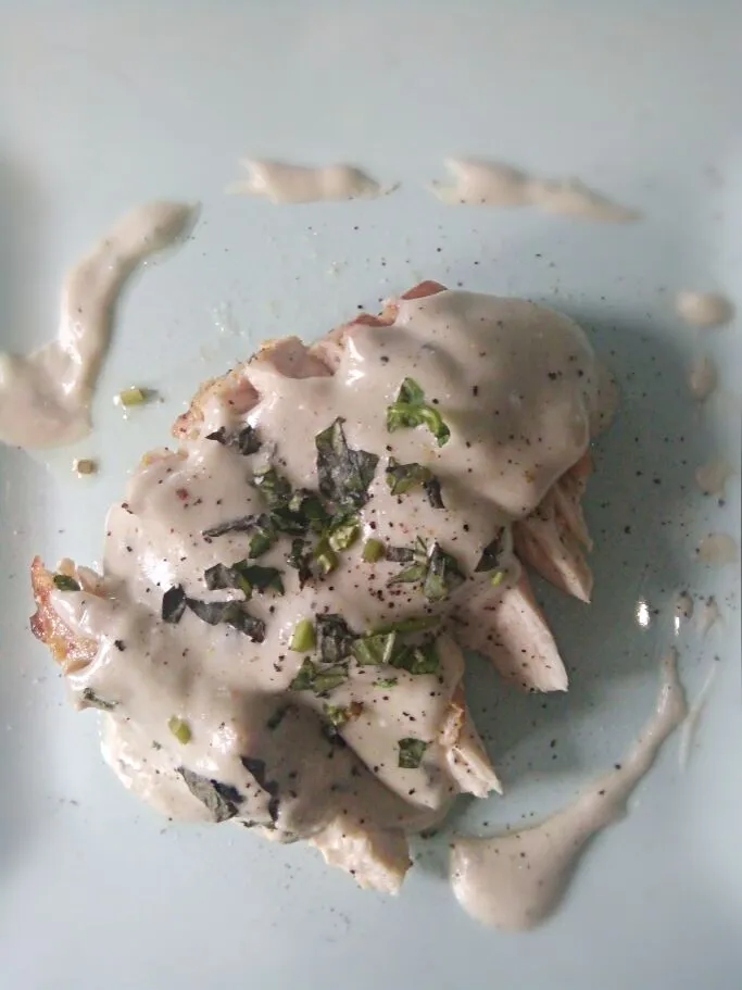 Chicken Breast With Creamy Parmesan Sauce|shekinah perezさん