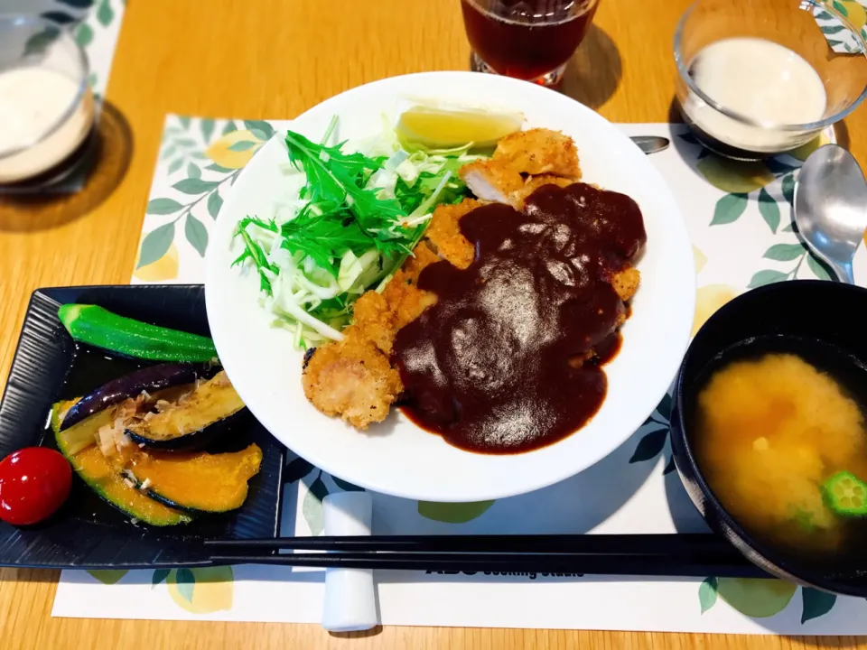 Snapdishの料理写真:岡山名物デミカツ丼|Maryさん