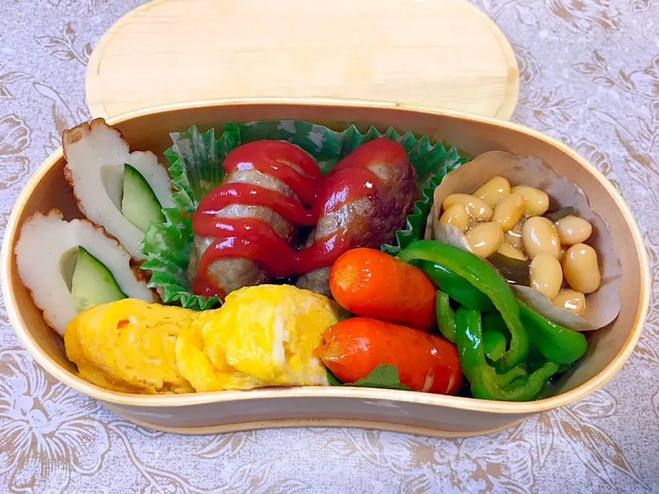 夏場の息子弁当。
暑すぎて、あまり食べれないって事で、小さなわっぱ弁当|37(*ˊ˘ˋ*)♪さん