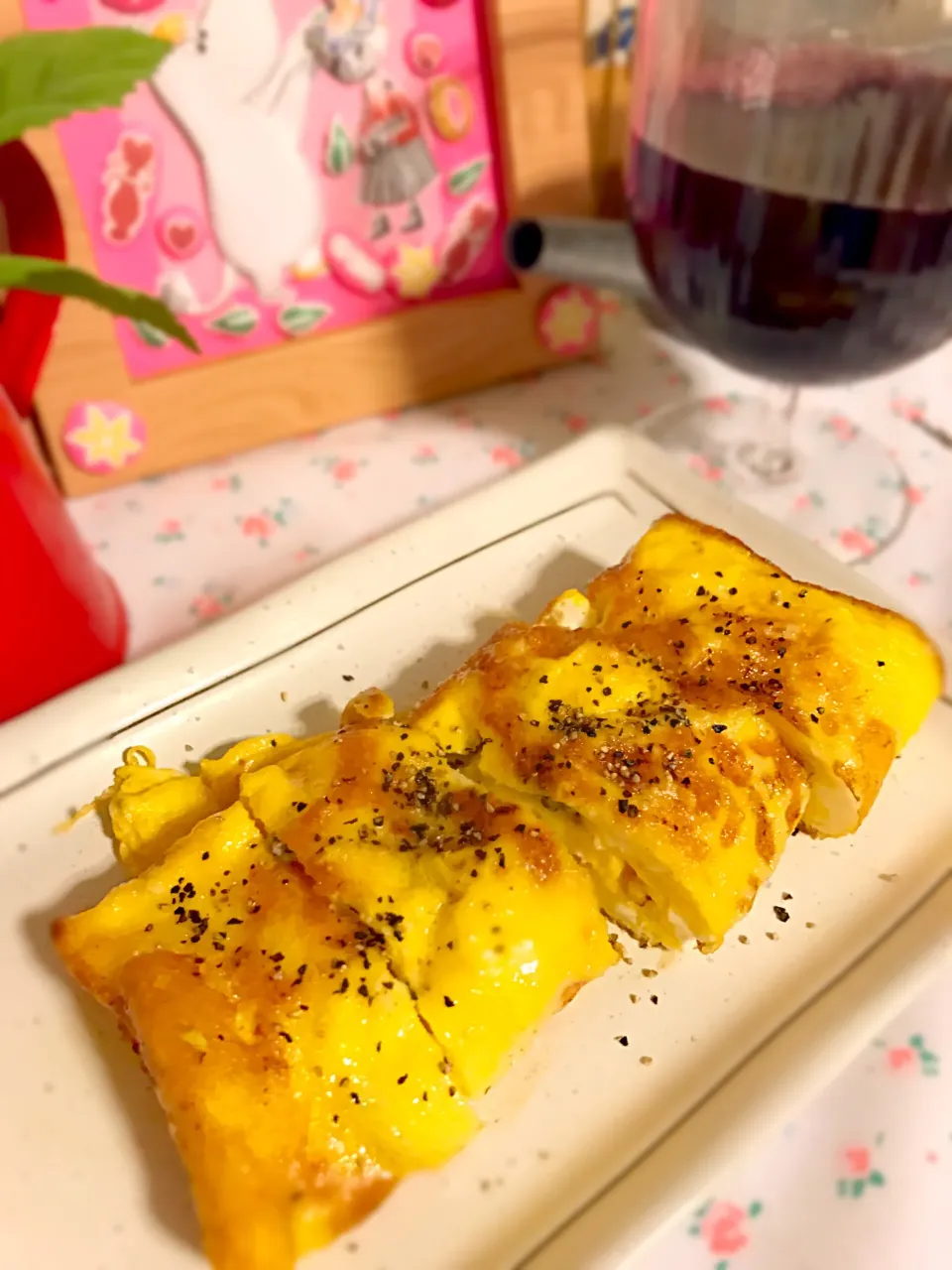 Snapdishの料理写真:ゴルゴンゾーラの卵焼き(*´꒳`*)
#ゴルゴンゾーラ #ドルチェ #東京デーリー|ちゃーさん