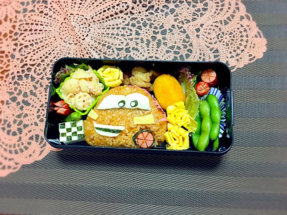 カーズのマックィーン弁当|あきとんとんさん