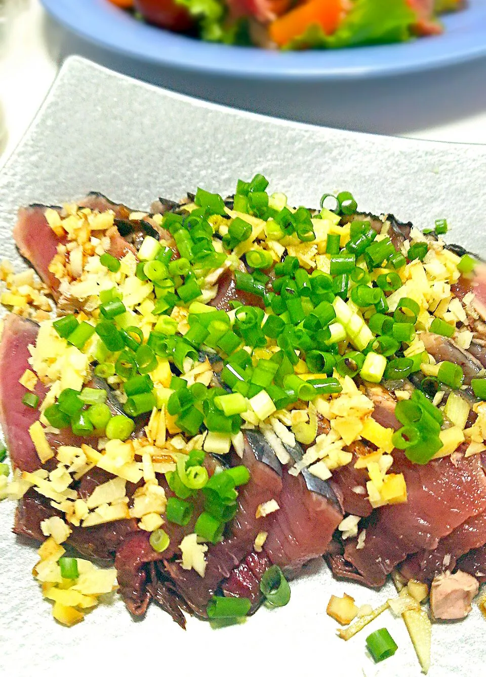 Seared Bonito slices #Appetizer かつおのたたき #鰹 #おつまみ #夏 #うちごはん #おうちごはん #おうち居酒屋|まめさん