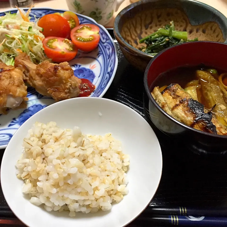 🔸揚げないからあげと生野菜
🔸ほうれん草ごま和え
🔸玄米と押し麦のご飯・焼き茄子の赤だし|まゆさんさん