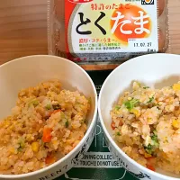 Snapdishの料理写真:離乳食完了期の娘っ子達のお昼ご飯☆鶏肉と卵の親子チャーハン☆|keikoさん