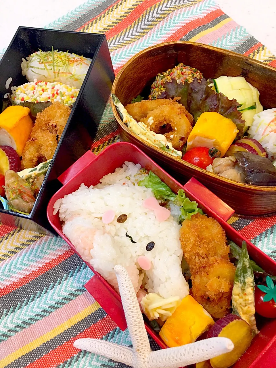 Snapdishの料理写真:#シナモンお弁当 
#俵おにぎり 
#コロコロお握りお弁当|Yuki Kawasumiさん