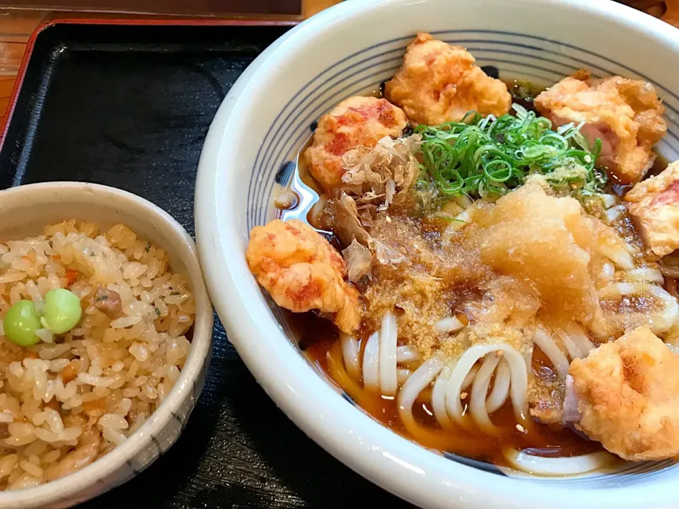 Snapdishの料理写真:とり天ぶっかけ、かやくご飯定食🍚|buhizouさん