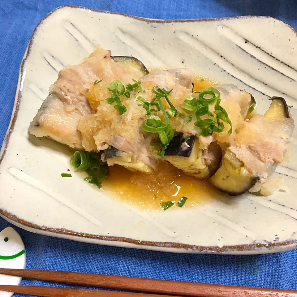 Snapdishの料理写真:肉巻きナスのおろしポン酢|あさかさん