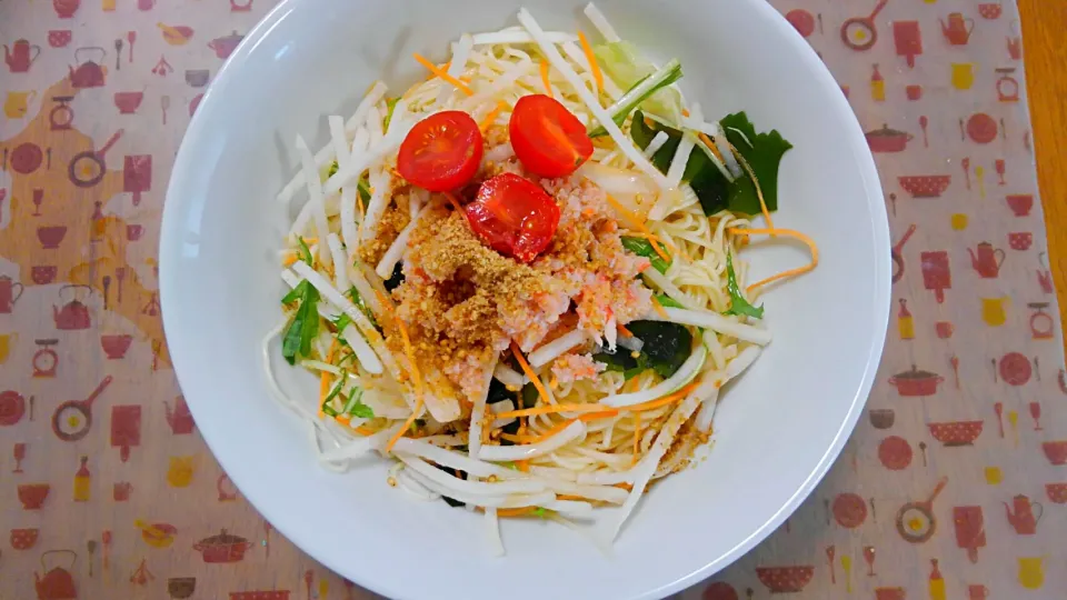 ７月８日　カニ缶で中華風そうめん|いもこ。さん