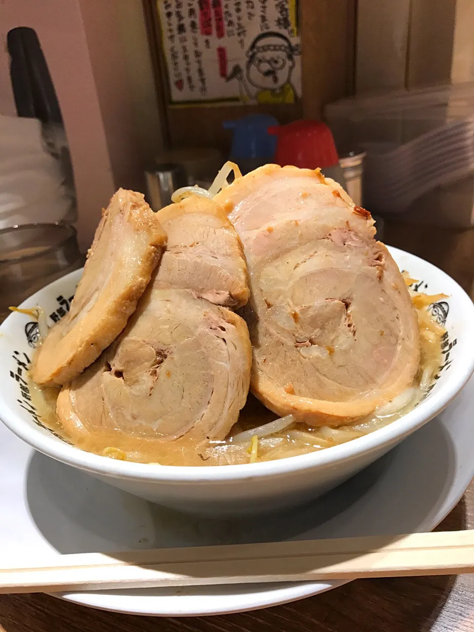 Snapdishの料理写真:豚骨豚野郎   新橋店|ぴょんこさん