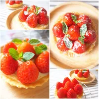 Snapdishの料理写真:Strawberry tarts, organic fresh strawberries run from the best quality farmer|Sareewan Juengjarernnirathornさん