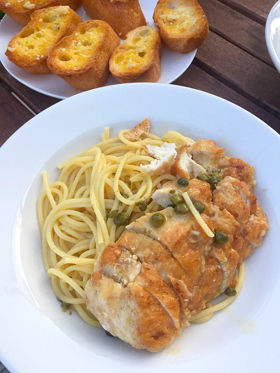 Snapdishの料理写真:Chicken Picante Pasta|Chris Shannonさん