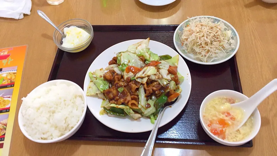 Snapdishの料理写真:回鍋肉の定食|ケンケンさん