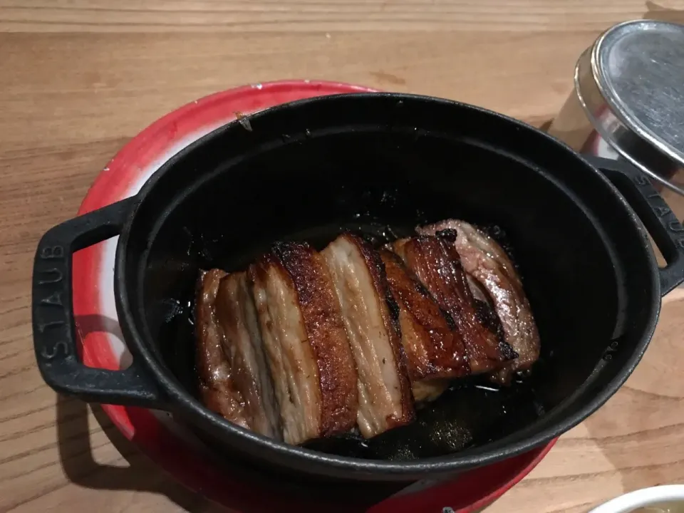 Caramelized pork belly|Ariz Guzmanさん