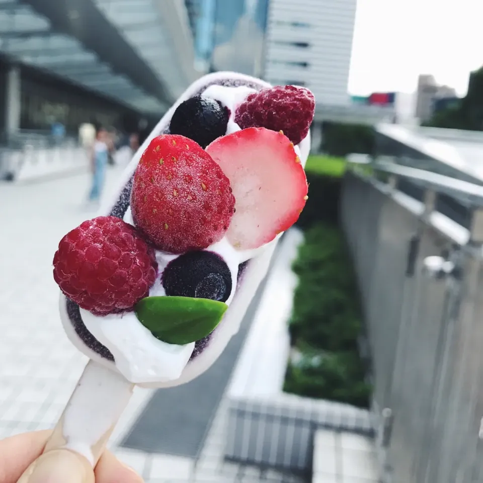 ベリーベリーショートケーキ🍓|麻紀子さん