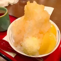 Snapdishの料理写真:桃の氷 かき氷|Miyuさん