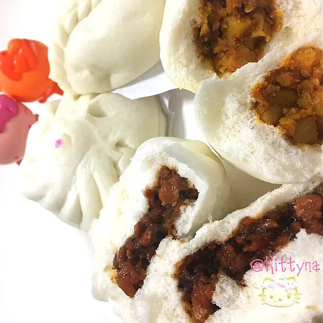 🙏🏻 Vegetarian Bao-Curry bun 
                                Char Siu Bao 👍🏻😋|🎀Kittyna🌸さん