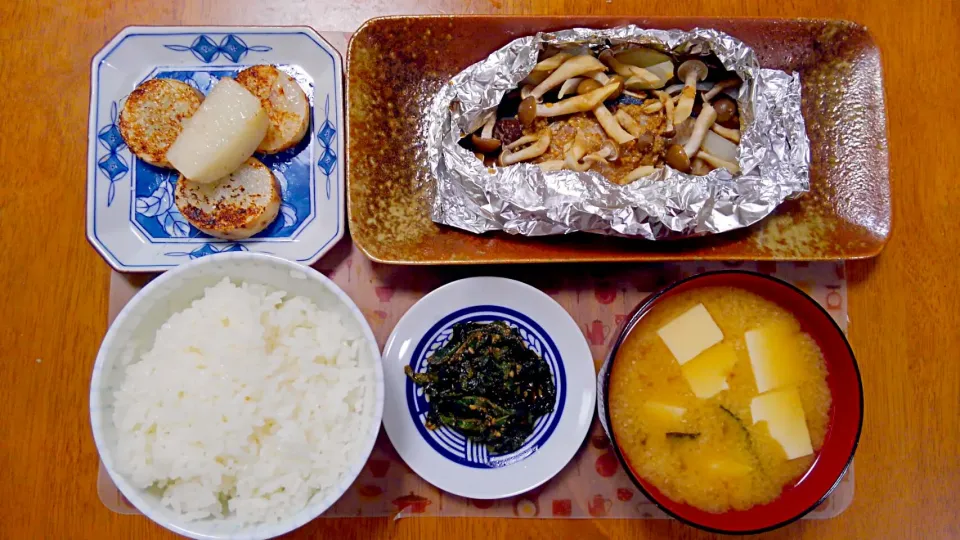 ７月１１日　鰤のホイル焼き　大葉のナムル　山芋ステーキ　豆腐の味噌汁|いもこ。さん