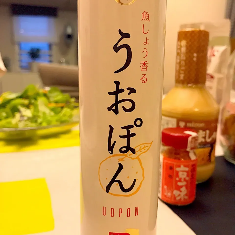 今宵の主役、魚醤で作ったポン酢どす。新潟の高校生が作ったそうな。力強いポン酢どすぇ👏|にゃあ（芸名）さん