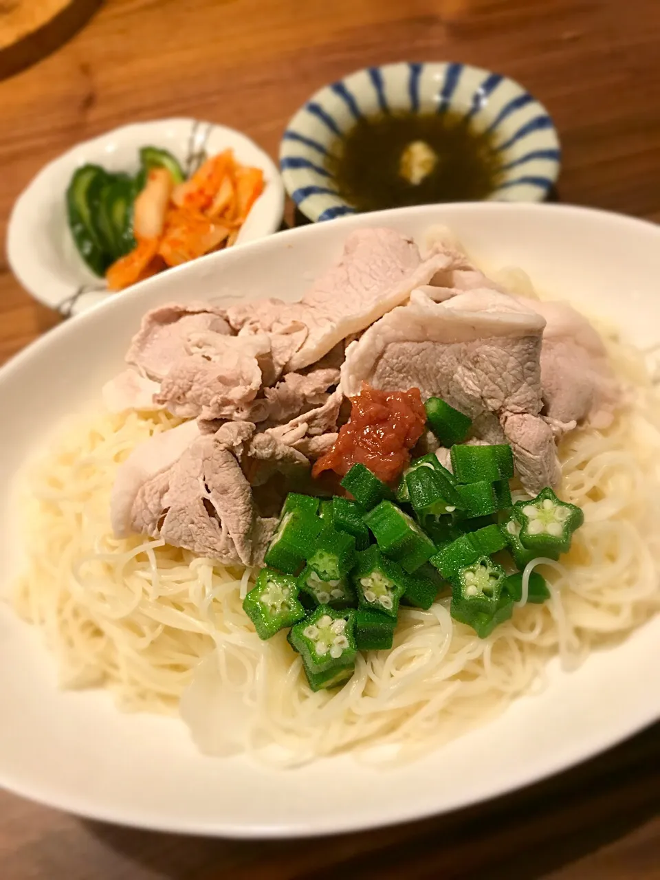 豚しゃぶと梅のさっぱりそうめん😊🍴|ゆたんさん