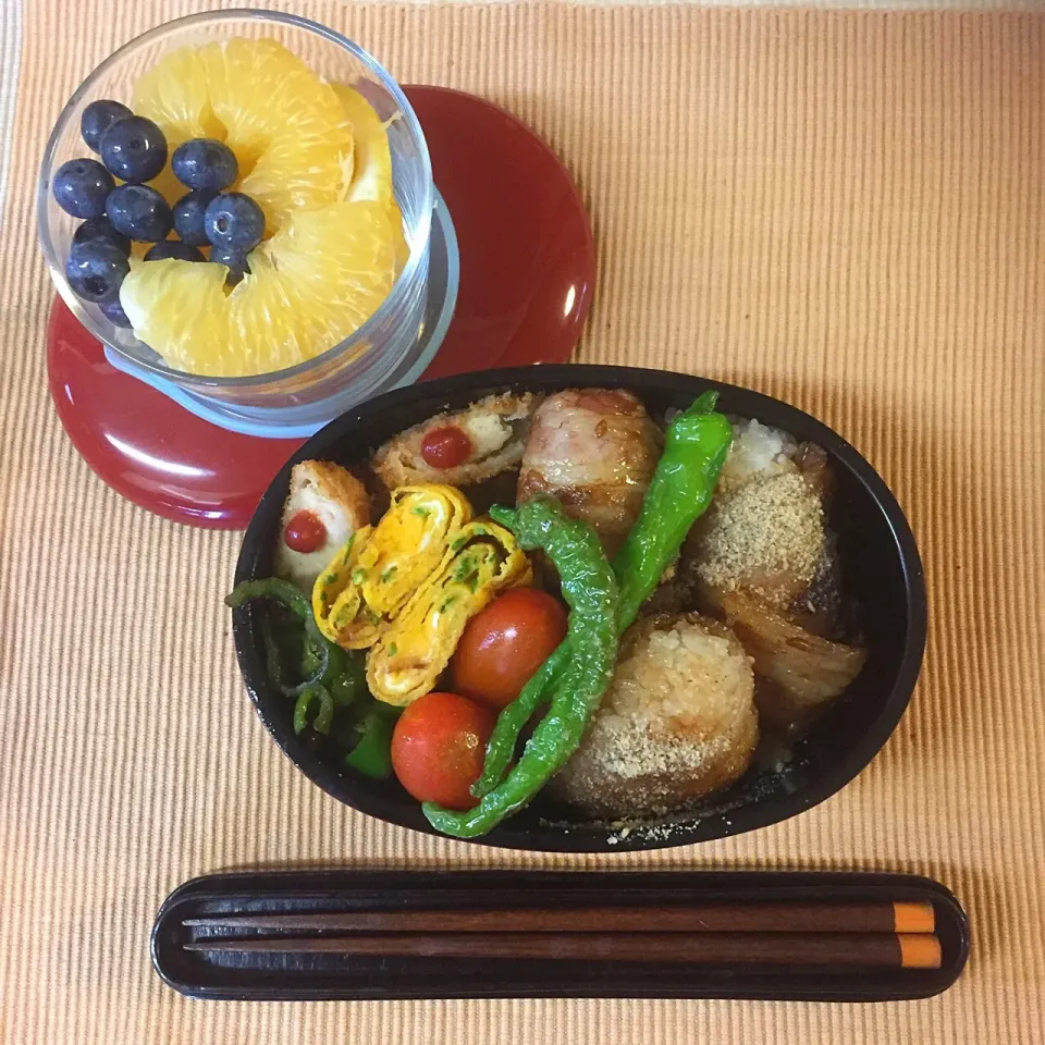 今日のお仕事弁当 🍙 肉巻きおにぎり😋|RU.Farmさん