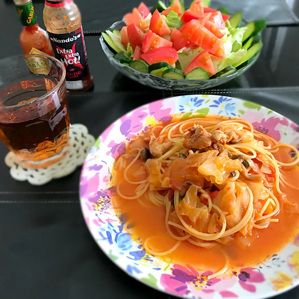 暑い夏こそトマト鍋！
からのパスタ！
そして激辛！！|hinomizさん